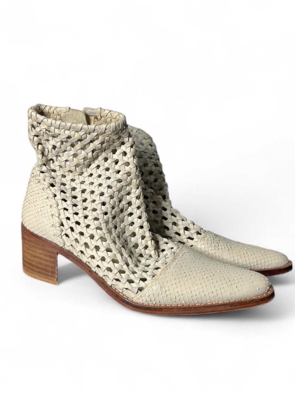 Free People In The Loop Woven White Leather Pointed Toe Boots EU 37